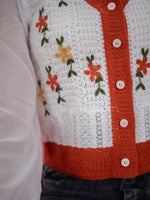 Women V Neck Floral Knitted Short Top, casual white knitted floral top orange red
