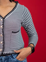 Women Knitted Top With Casual Button & Cardigan Pocket, women casual knitted black and white top