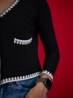 Women Knitted Top With Casual Button & Cardigan Pocket, women casual knitted black and white top