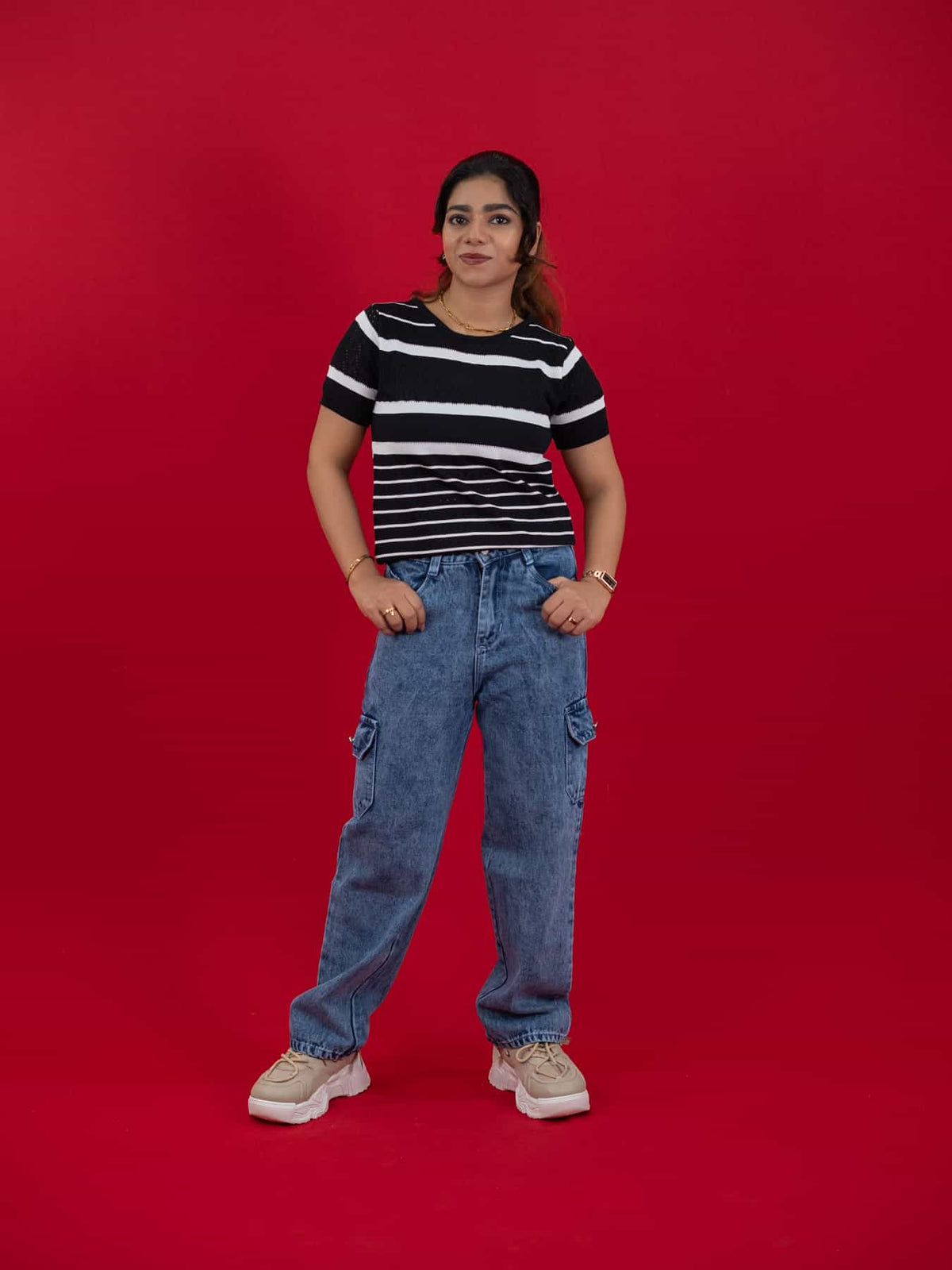 Hollow Crochet Knitwear T-Shirt With Stripes For Women, women striped T Shirt black and white