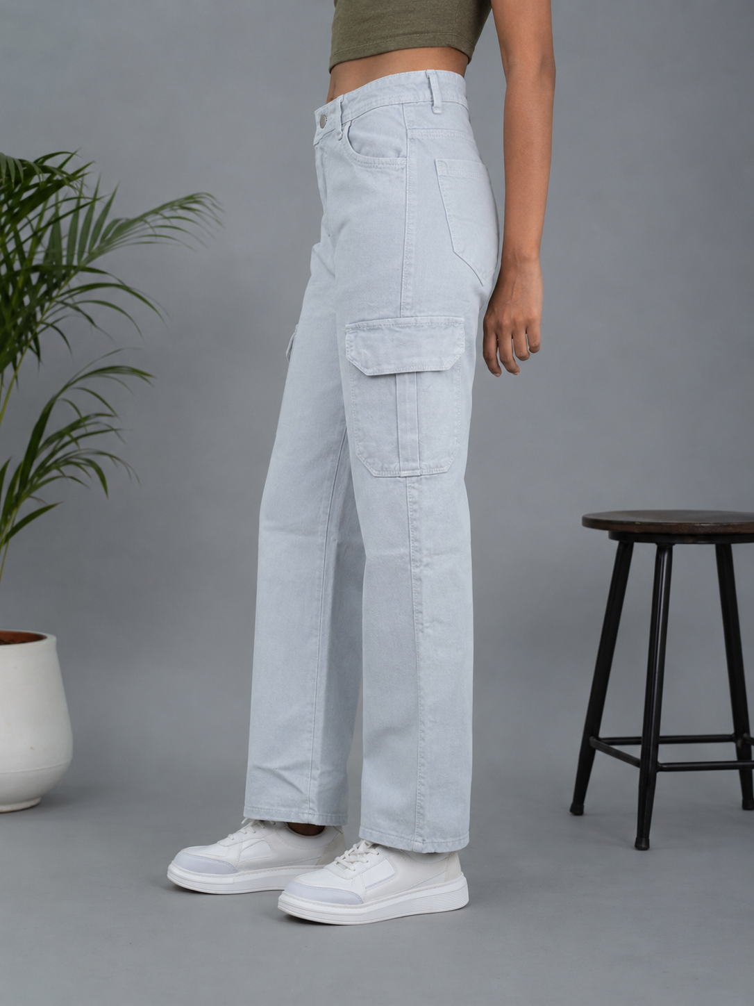 High Waist Straight Fit Cargo Jeans