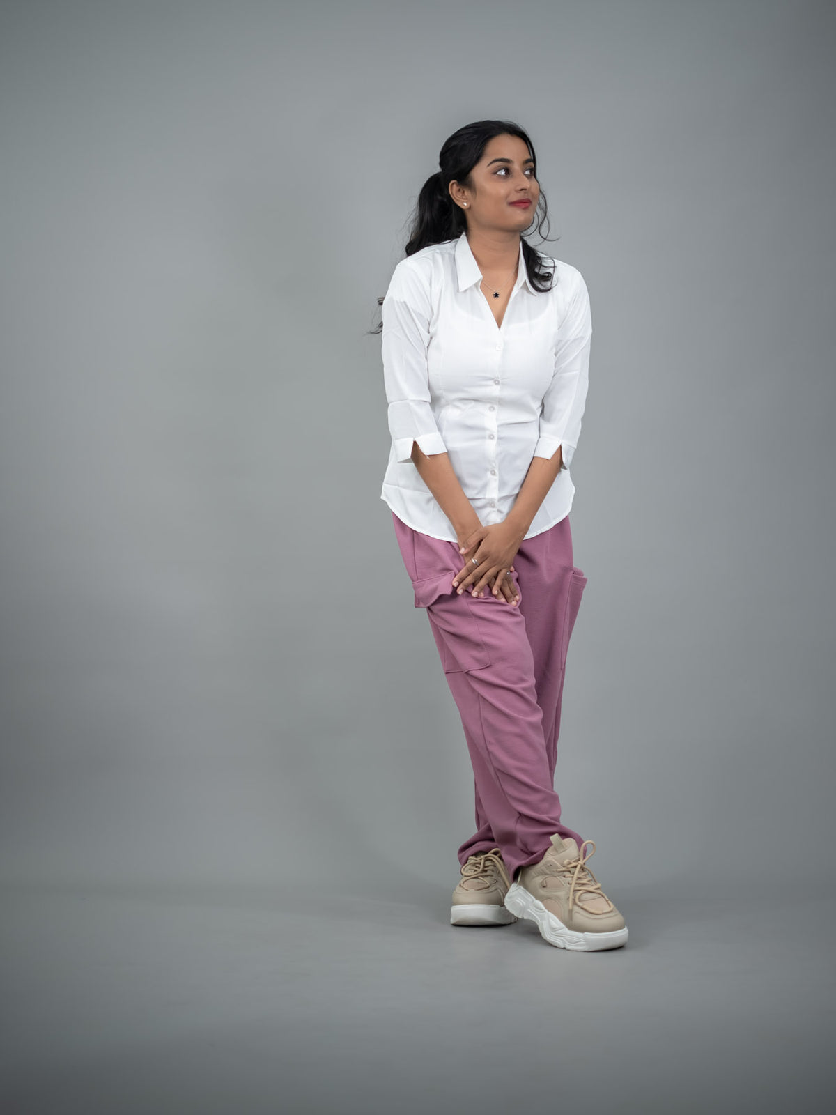 Free size pink cargo pants with pockets with elastic waist and waistband