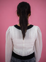 Women V Neck Floral Knitted Short Top, casual white knitted floral top black