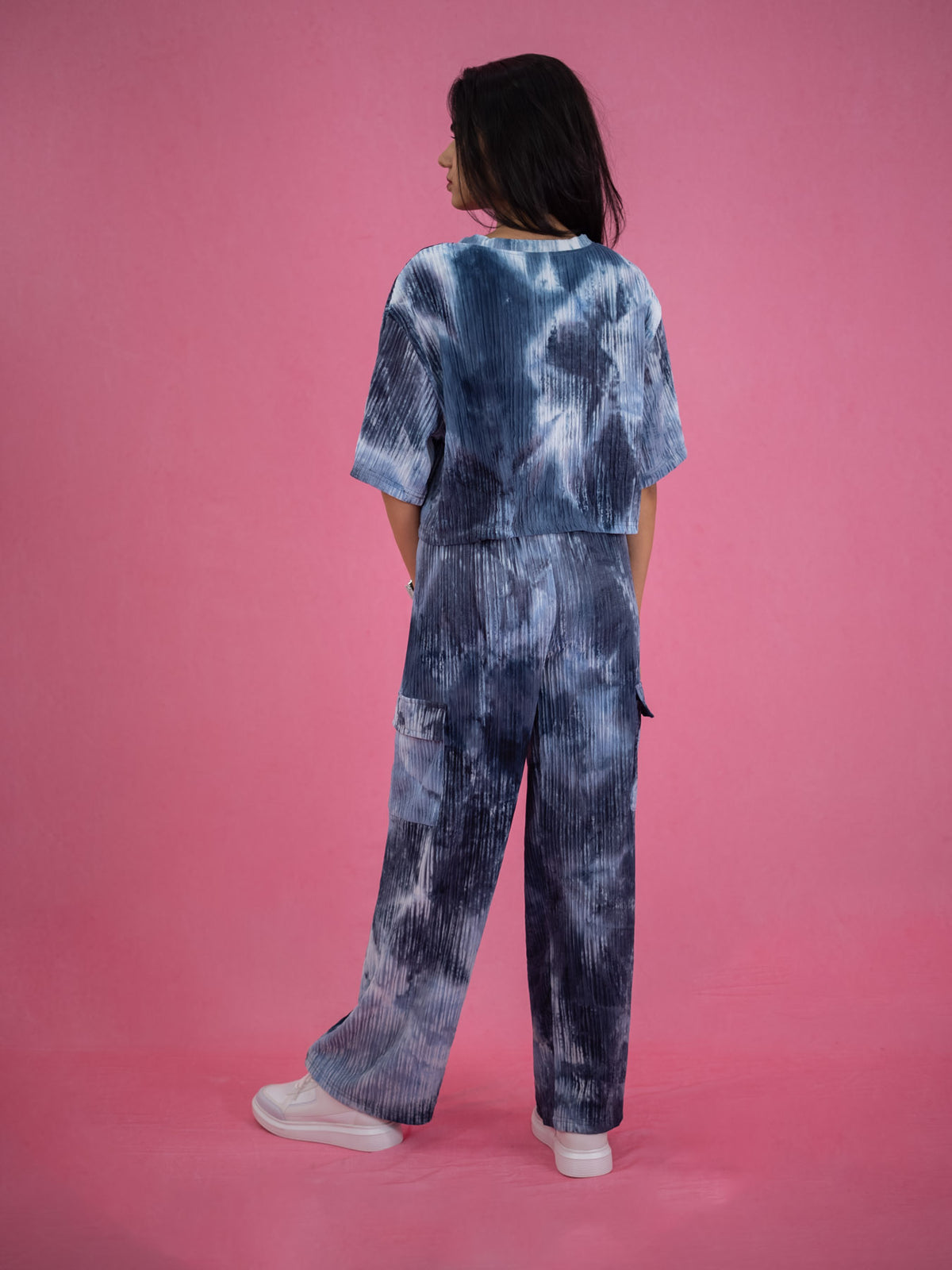 Women Tie-Dye Blue Velvet Co-Ord Set, blue co ord set