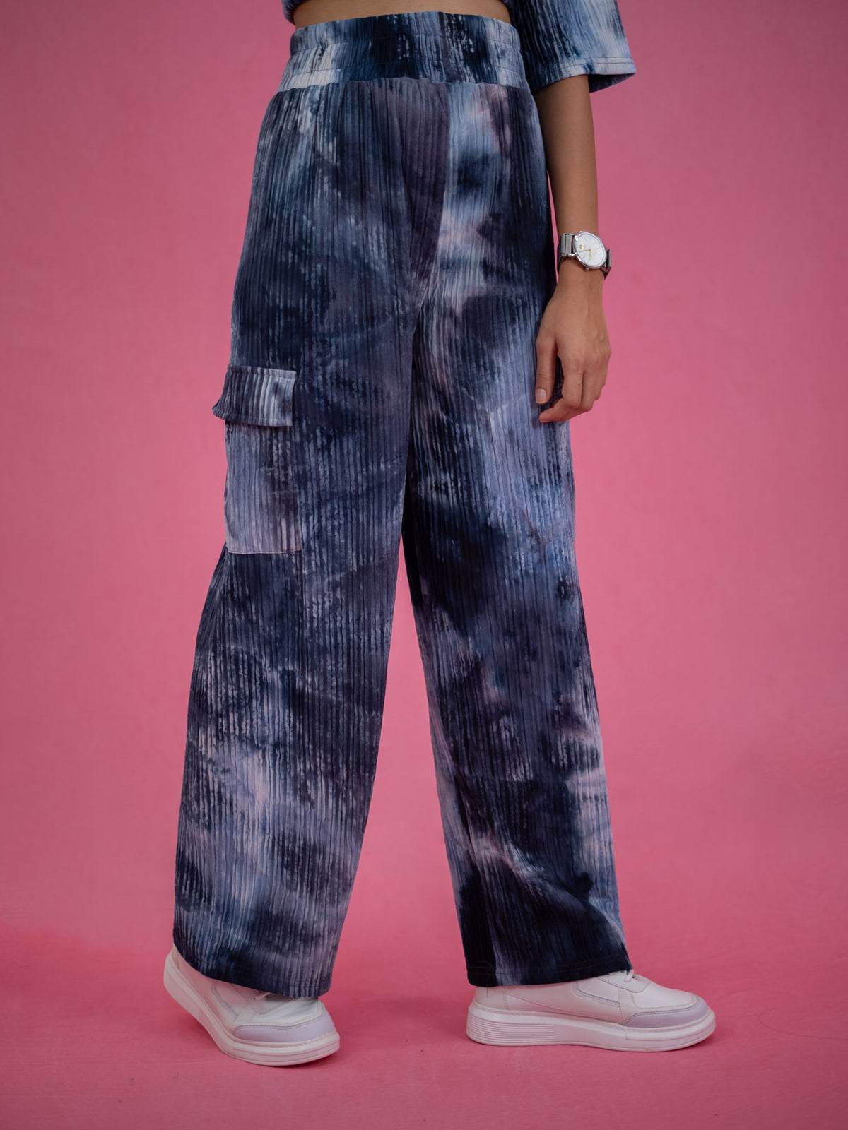 Women Tie-Dye Blue Velvet Co-Ord Set, blue co ord set