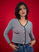 Women Knitted Top With Casual Button & Cardigan Pocket, women casual knitted black and white top