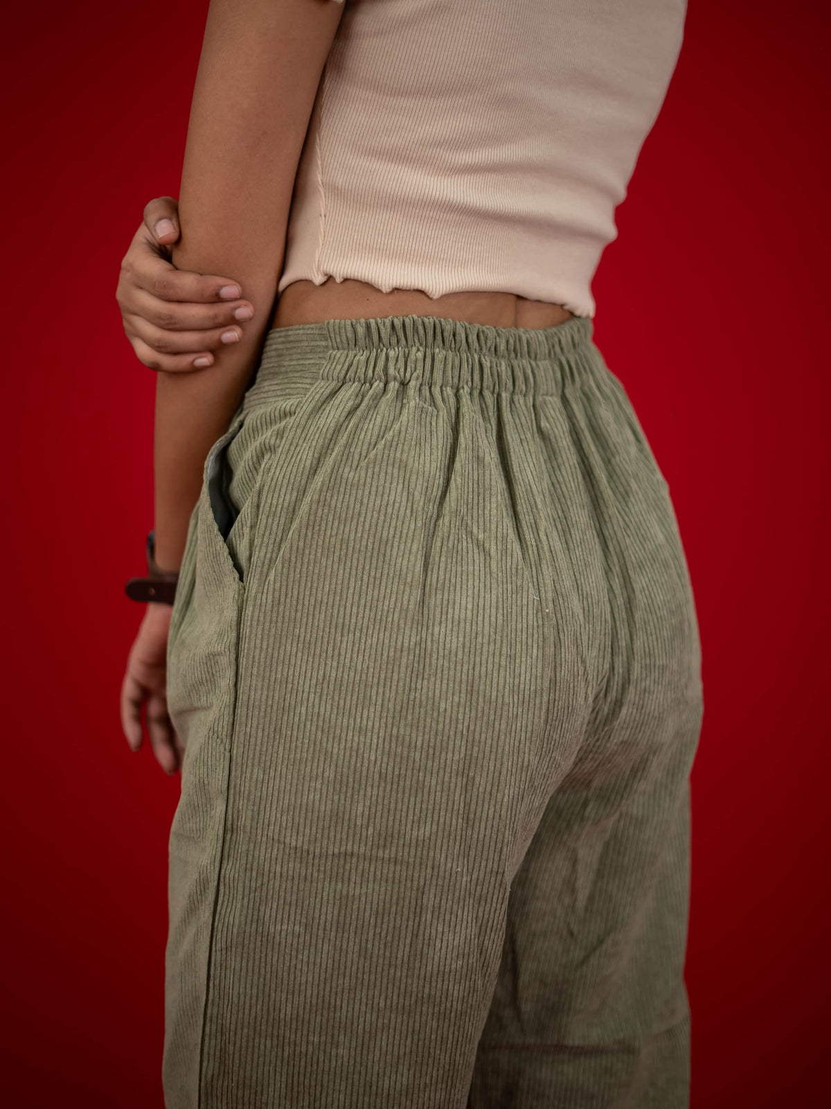 Women Corduroy Pant With Pleat and Side Pocket, Olive Green corduroy pant for women