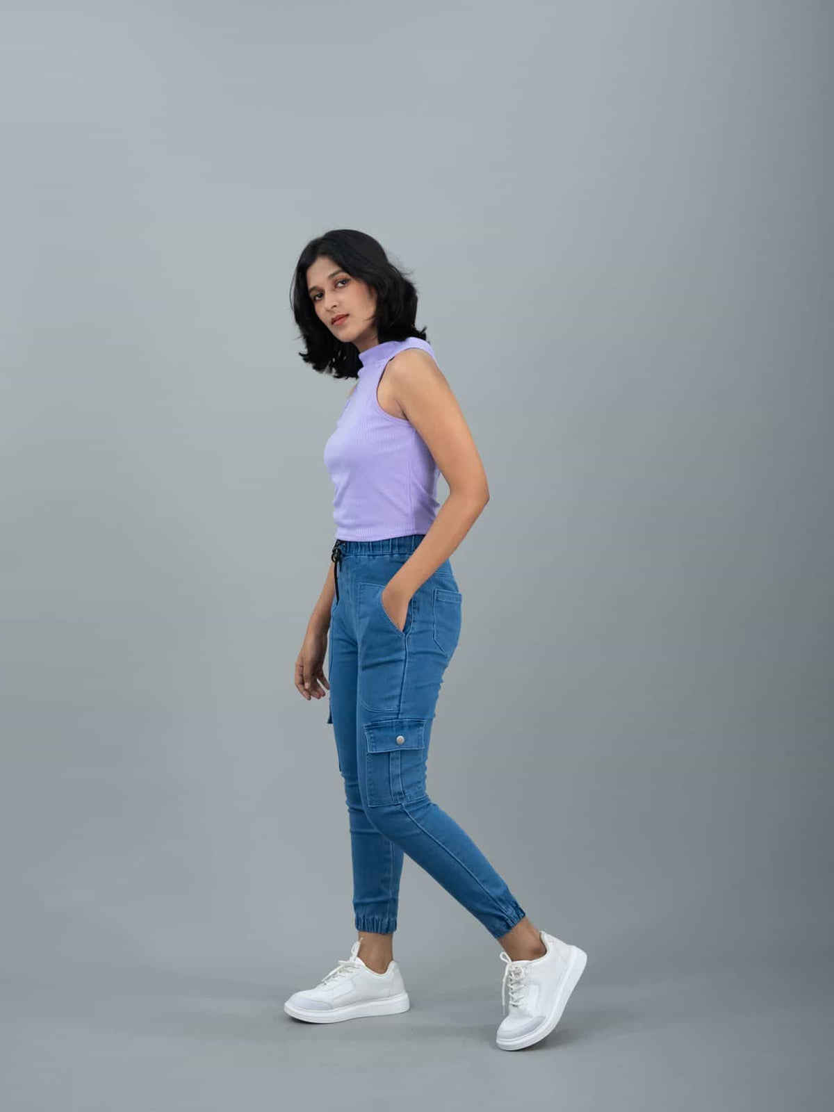 Women Jogger Fit Mid Waist Cargo Blue Jeans, jogger for women