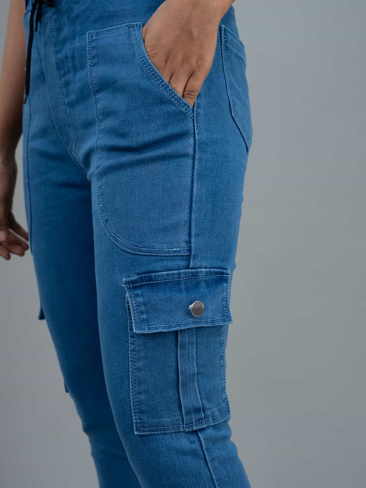 Women Jogger Fit Mid Waist Cargo Blue Jeans, jogger for women