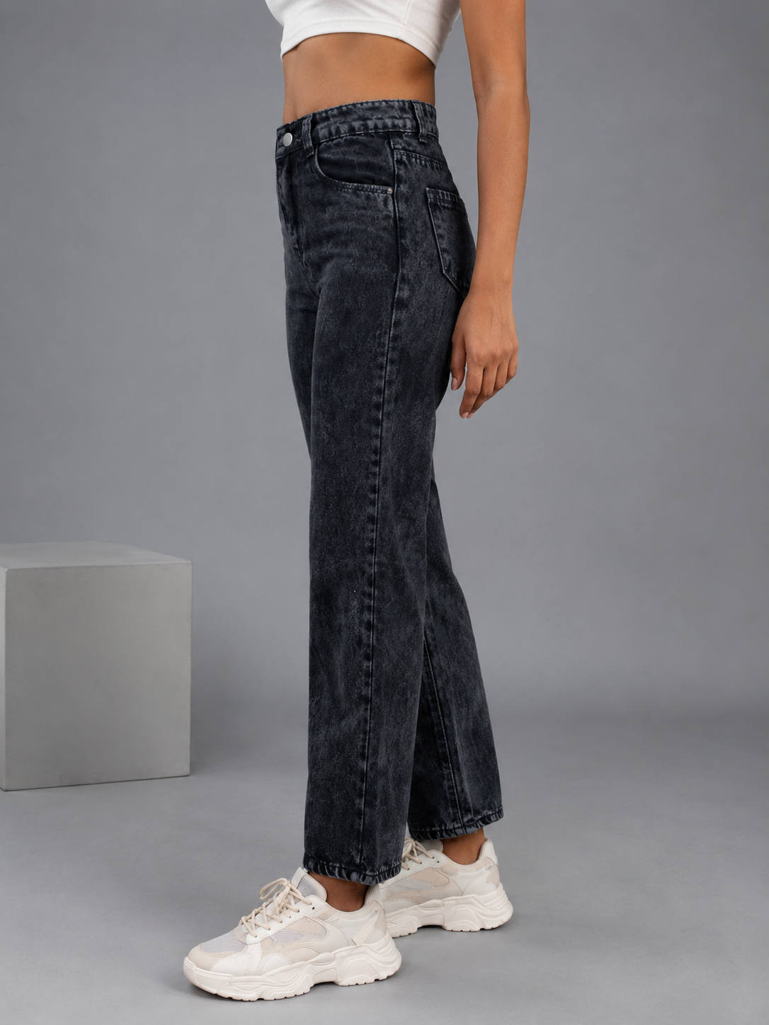 High Waist Relaxed Jeans For Women